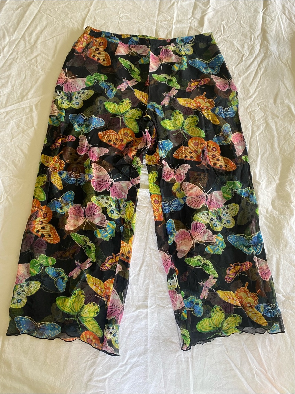 Women’s Butterfly Print Black Sheer Silk Wide-Leg cropped pants